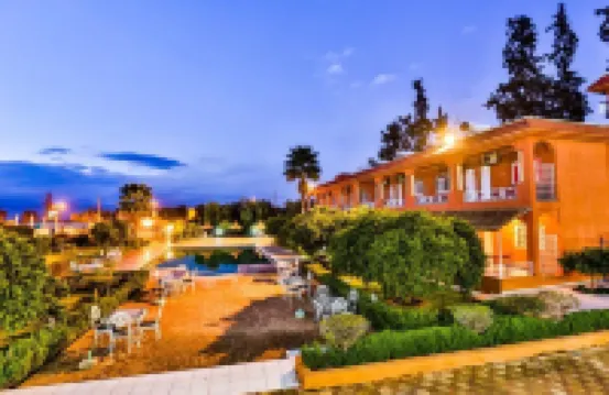 巴薩提納酒店 貝尼邁拉勒酒店