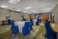 Sonesta Select Newport Middletown Hotels in Middletown