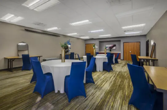 Sonesta Select Newport Middletown