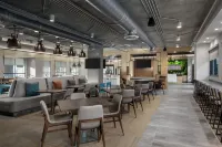 Home2 Suites by Hilton Austin East Side 5th Street - 3-Star