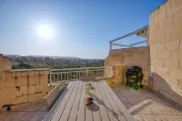 The Dreamy Terrace Pool BBQ in Xag ra Gozo