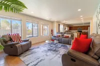 Casa Desert Willow 5BR Home & Pool