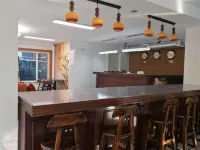 Alpine Inn & Suites Hotels in Revelstoke