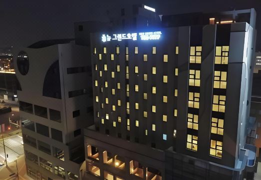 넓은 객실 내부