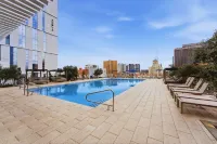 Placemakr Downtown Phoenix - Family