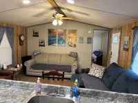 Lake Cumberland Retreat #1 near Somerset, Boat Ramps and Pet Friendly.