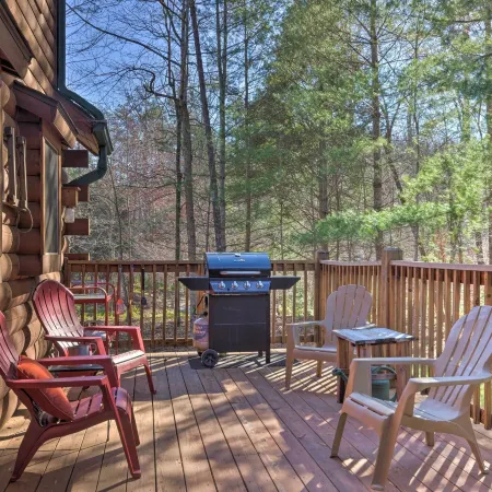 Lake Lure Log Cabin w/ Grill, Near Hiking!