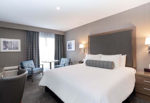 샌드맨 시그니처 호텔 외관 또는 로비