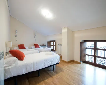 Apartamentos Señorio de Haro 3000 Hotéis em Haro