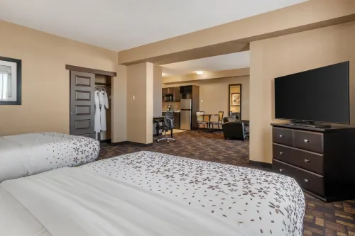 Best Western Plus Fox Creek Hotels in Fox Creek