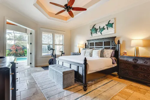3 Mi to Bonita Beach: Outdoor Oasis w/ Pool & Spa! - Homestays