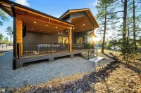 3BR Home w/ Lake Views, Outdoor Living Area & BBQ - 4-Star