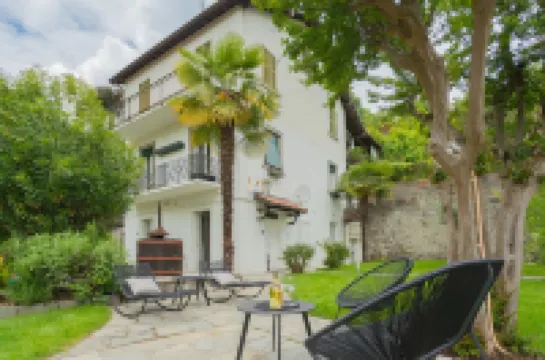 Co-f181-Carb1at - Tremezzo Apartment 1