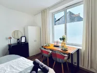 コンフォータブル ルーム ニア カウフパーク アルターラー ウィーンのホテル