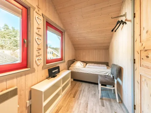 Skandinavisches Ferienhaus in Mirow - Pools