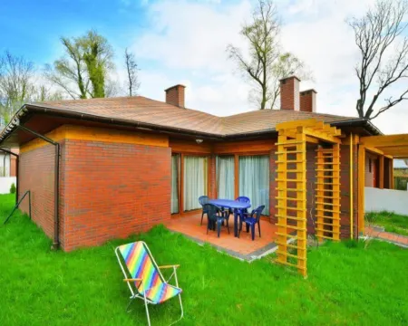 Spacious Holiday Home with Private Garden Hotels in Sarbinowo