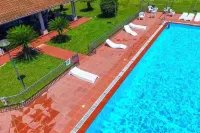 Villa with private Pool - piscina