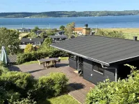 "Stjerne" - 300m from the Sea Hotels in Borkop
