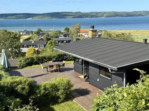 "Stjerne" - 300m from the Sea