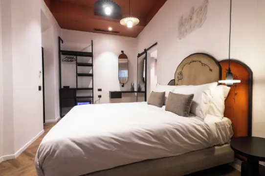 เจโรส โฮเต็ล