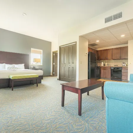 Sun & Ski Inn and Suites