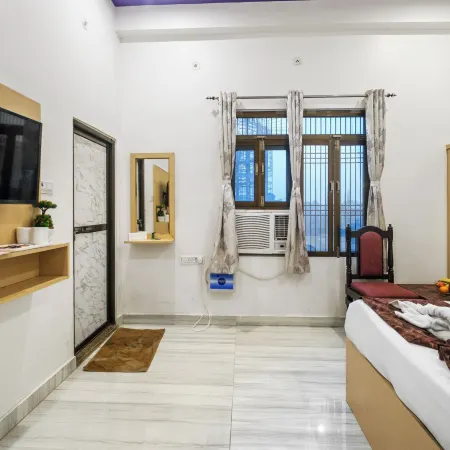 Hotel Kanak Kuteer