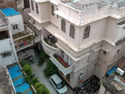 Shree Ganesha Palace Hotels near Dashashwamedh Ghat