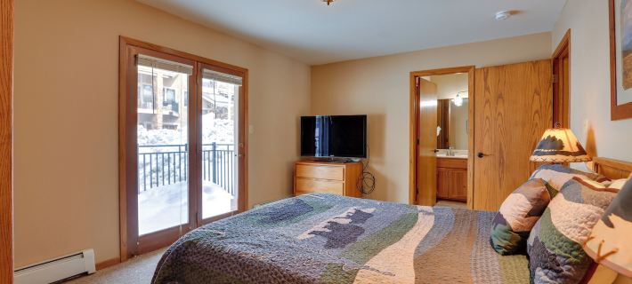 Keystone Townhome Near Resort: Deck & Mtn View! Hotels in Dillon