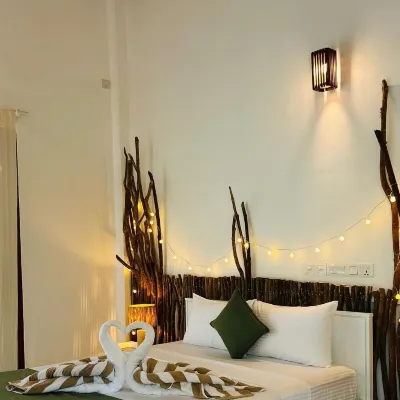 Papaya Hikkaduwa Hotels near هيكادوا بيتش