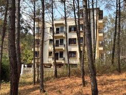 XTSY Travellers Hostel