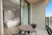 Warner Boutique Hotel