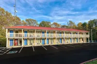Motel 6 Cookeville, TN