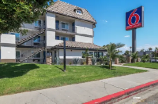 Motel 6 Escondido, CA Hoteles en Escondido