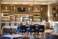DoubleTree by Hilton San Diego-Mission Valley - bar