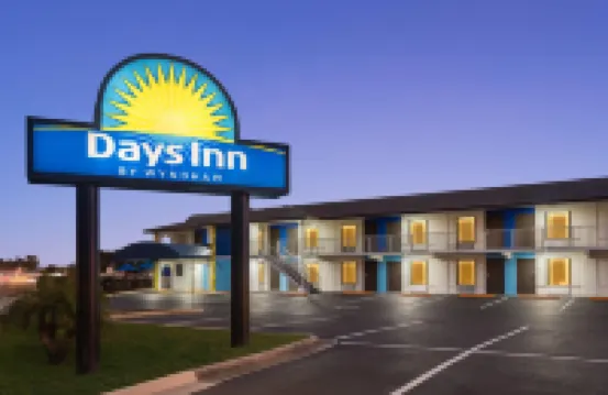 Days Inn by Wyndham Apopka/Orlando