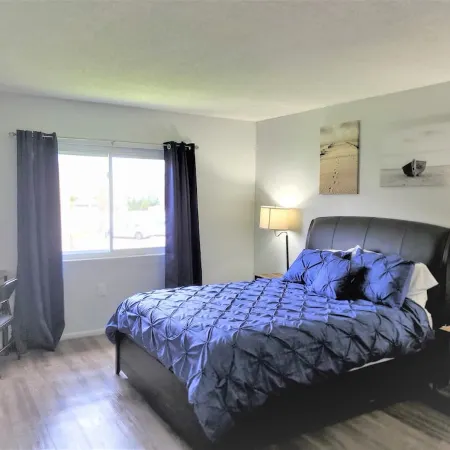 Modern Condo - 3min walk to beach, 2min to Matanzas river