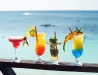 دبل إيه نونجوي بيتش هوتل - بار