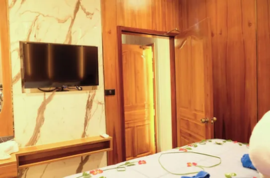 รูปภาพของไพรเวท จากุชชี่ พูล สวีท ใกล้วอล์คกิ้ง สตรีท