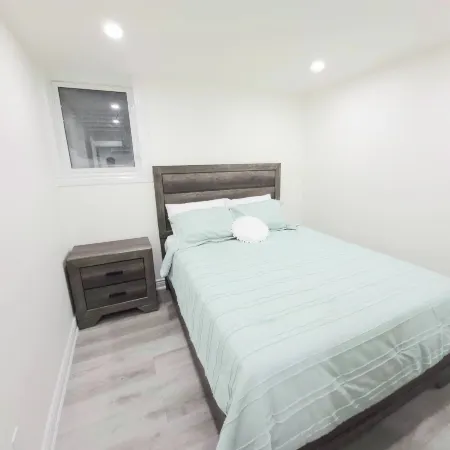 Niagara Cozy Suite - Modern 2bed 15 min to Falls