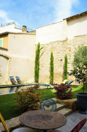 Palais Aoma, hôtel Particulier de Luxe en Provence