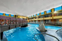Suburban Studios, Kearney - Pools
