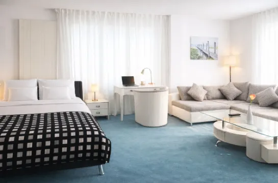 ザ ビジネス ロフト