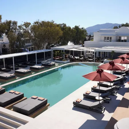 Santorini Heart Hotel & Spa