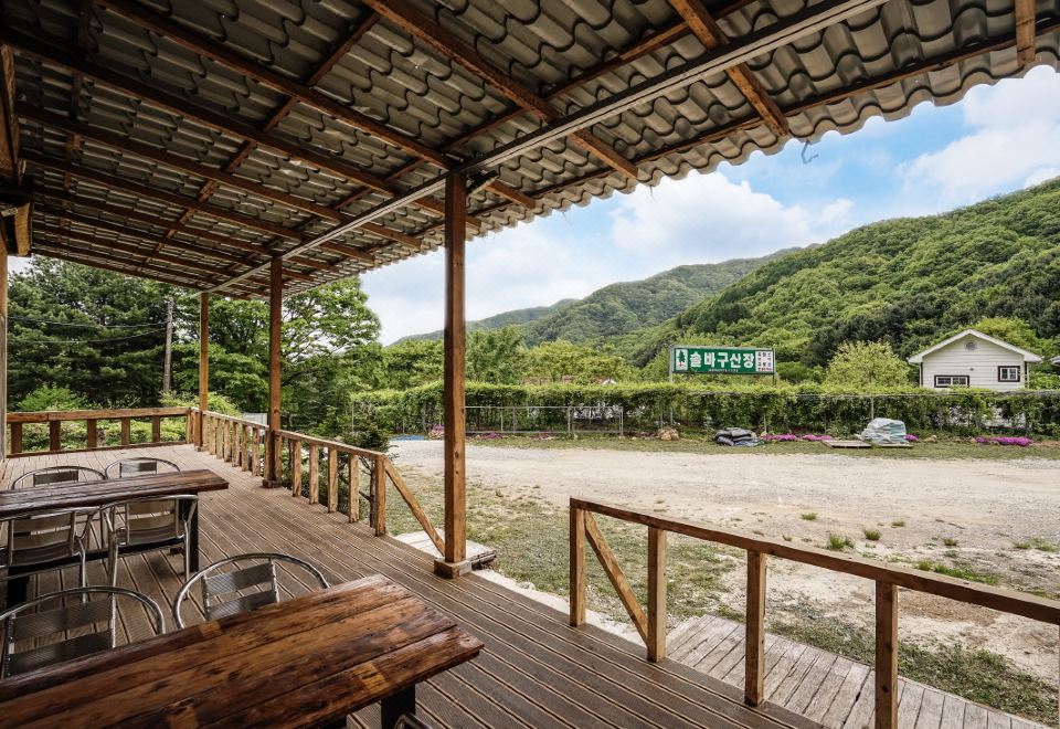 산청 솔바구산장펜션