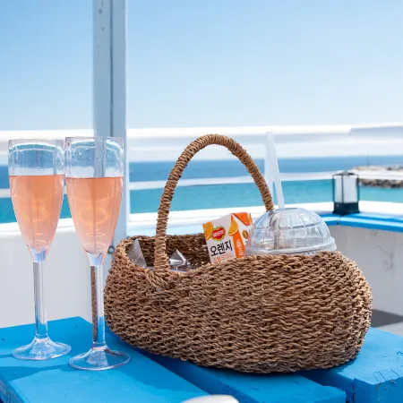 Gangneung Your Anmok Pension Отели рядом с достопримечательностью «Пляж Анмок»