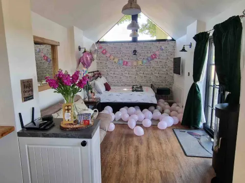 The Acorn - Roudham Norwich