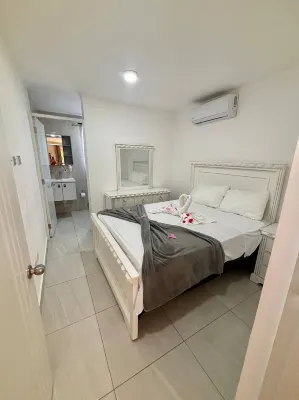 Condo neuf avec balcon près de tout à Sosua 206
