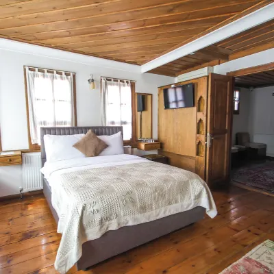 Ebrulu Konak - Special Class Hoteles cerca de Kaymakamlar Evi