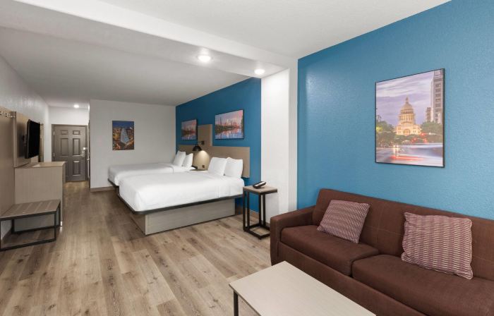 La Quinta Inn & Suites by Wyndham Kyle - Austin South