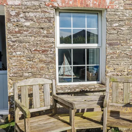 Kingfisher Cottage